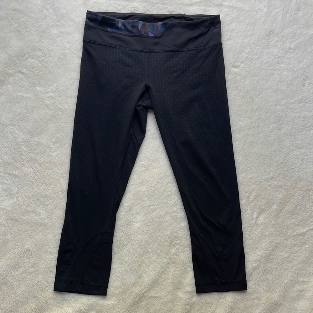 Lululemon crop leggings